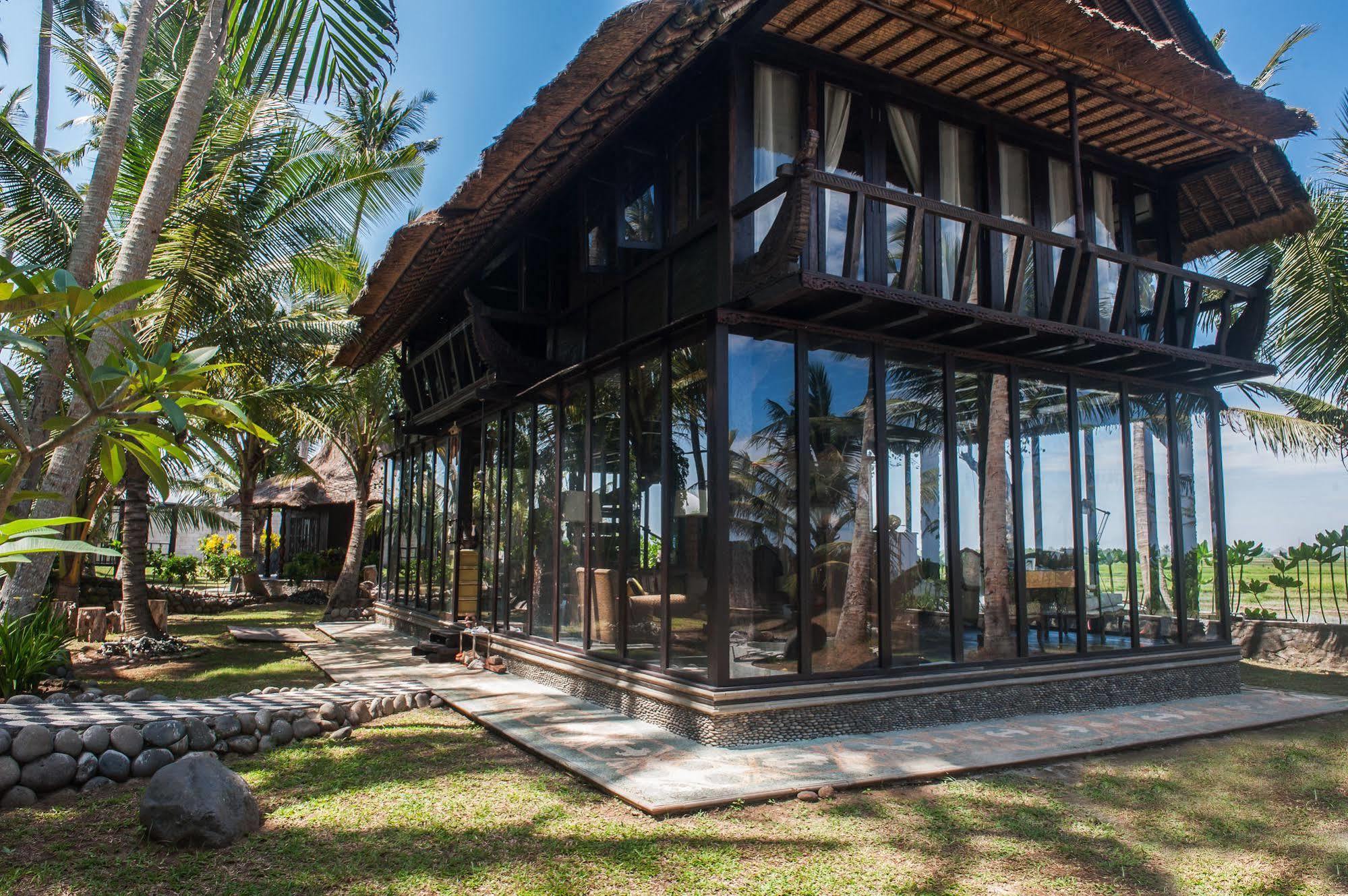 Most Exotic Beachfront Villa Keong Tabanan  Exterior photo